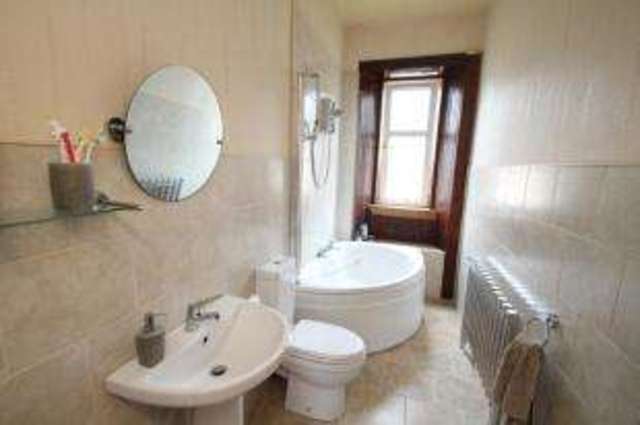  Image of 2 bedroom Flat for sale in South Park Drive Paisley PA2 at Paisley Renfrewshire Paisley, PA2 6JQ