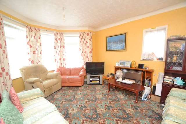  Image of 3 bedroom Semi-Detached house for sale in Bourne Avenue Shirley Southampton SO15 at Southampton, SO15 5NT