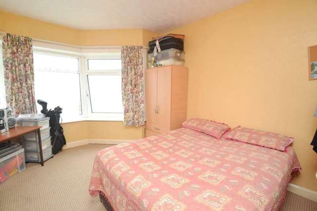 Image of 3 bedroom Semi-Detached house for sale in Bourne Avenue Shirley Southampton SO15 at Southampton, SO15 5NT