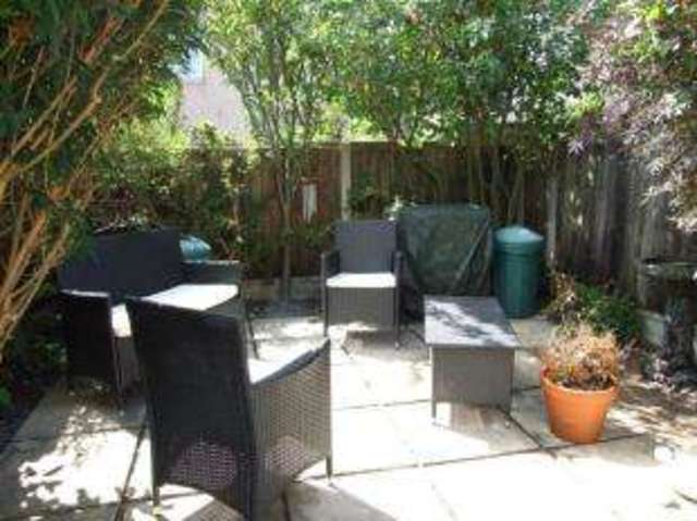  Image of 3 bedroom Terraced house for sale in Dalmatia Road Southend-on-Sea SS1 at Southend-on-Sea Essex Southchurch, SS1 2QG