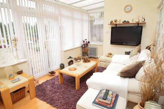  Image of 4 bedroom Detached house for sale in Southwell Road West Rainworth Mansfield NG21 at Southwell Road West  Rainworth, NG21 0HJ