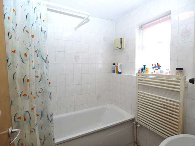  Image of 4 bedroom Town House for sale in Spencer Road Old Catton Norwich NR6 at Spencer Road  Norwich, NR6 6DG