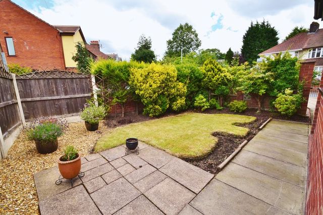  Image of 3 bedroom Semi-Detached house for sale in St. Georges Crescent Salford M6 at St Georges Crescent  Salford, M6 8JN
