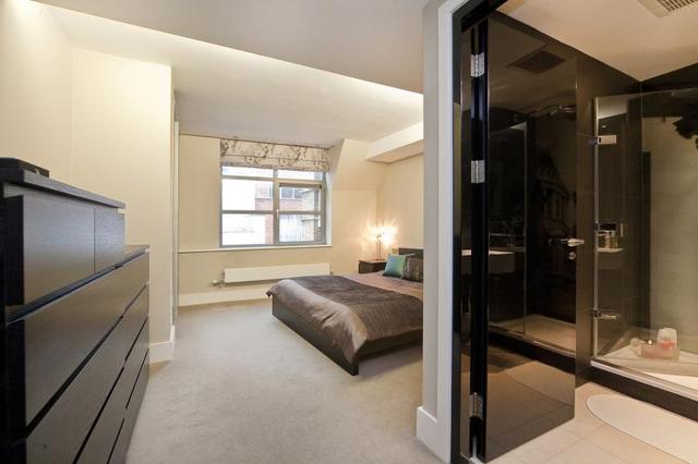  Image of 2 bedroom Flat to rent in St. John