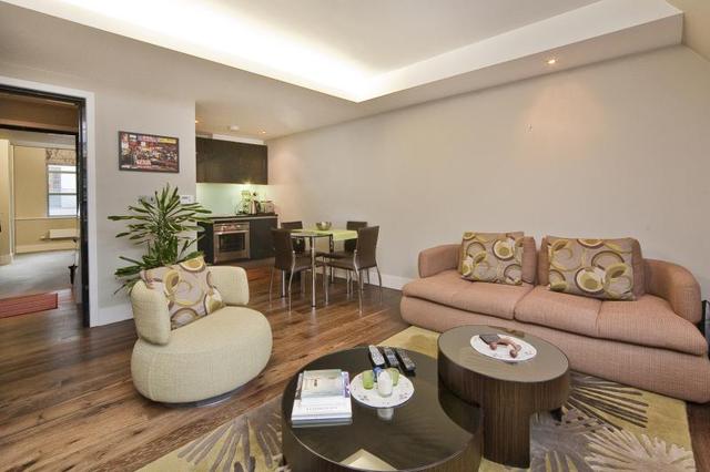  Image of 2 bedroom Flat to rent in St. John