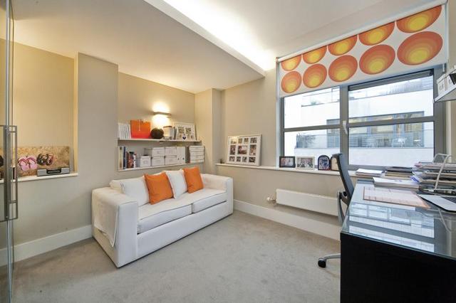  Image of 2 bedroom Flat to rent in St. John