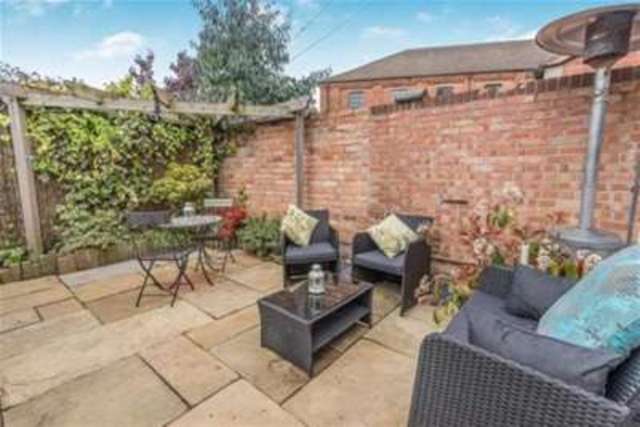  Image of 4 bedroom Detached house to rent in St. Pauls Road Derby DE1 at Derby, DE1 3RS