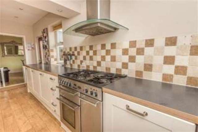  Image of 4 bedroom Detached house to rent in St. Pauls Road Derby DE1 at Derby, DE1 3RS
