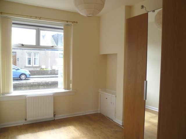  Image of 2 bedroom Flat to rent in Station Road Thornton Kirkcaldy KY1 at Glenrothes Fife Fife, KY1 4AY