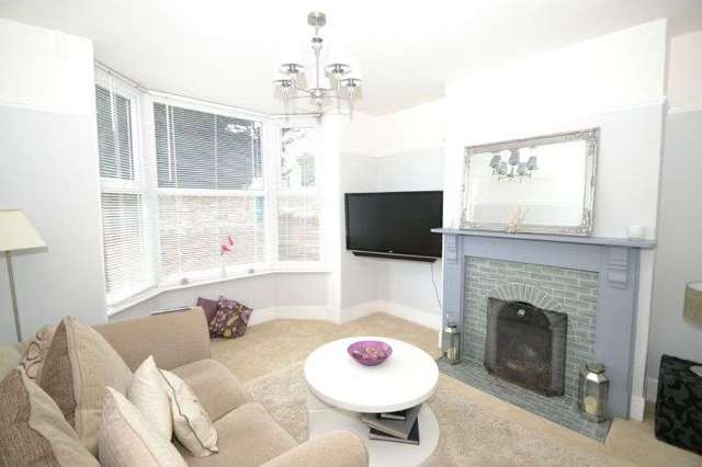  Image of 3 bedroom Terraced house for sale in Station Road Topsham Exeter EX3 at Topsham, EX3 0DS