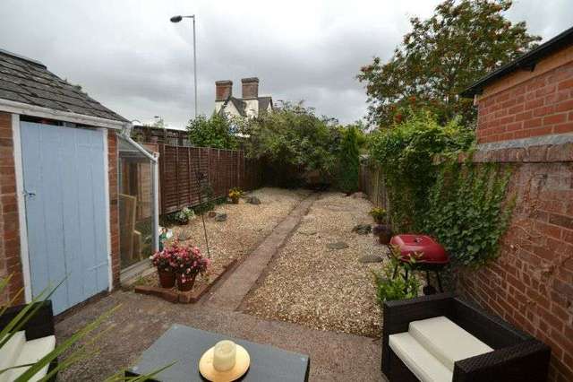  Image of 3 bedroom Terraced house for sale in Station Road Topsham Exeter EX3 at Topsham, EX3 0DS