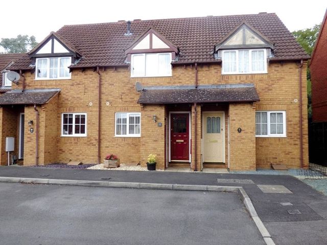  Image of 2 bedroom Terraced house for sale in Stenbury Close Swindon SN25 at Stenbury Close Ash Brake Swindon, SN25 4FZ