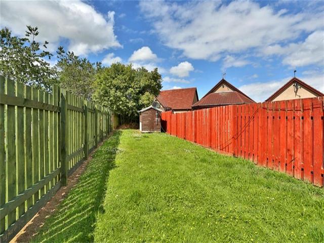  Image of 1 bedroom Flat to rent in Stonefield Drive Inverurie AB51 at Inverurie Aberdeenshire Aberdeenshire, AB51 4DZ