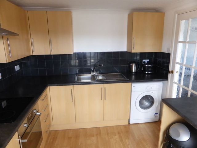  Image of 1 bedroom Flat for sale in Strangways Terrace Truro TR1 at Strangways Terrace  Truro, TR1 2NY