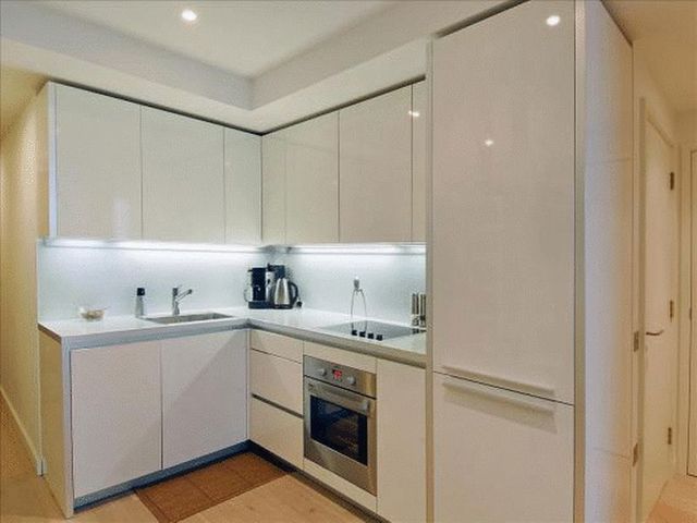  Image of 1 bedroom Flat to rent in Walworth Road London SE1 at Walworth Road  London, SE1 6EH