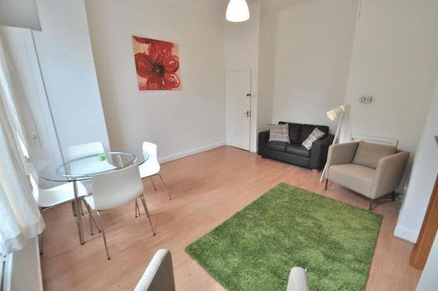  Image of 1 bedroom Flat to rent in Lymington Road London NW6 at Lymington Road  London, NW6 1HY