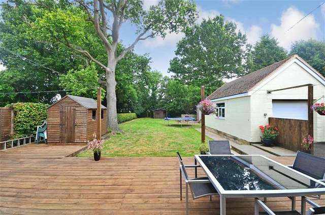 Image of 4 bedroom Bungalow for sale in Sutton Road Maidstone ME15 at Maidstone Kent Maidstone, ME15 9BJ