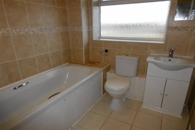 Image of 2 bedroom Detached house to rent in Sycamore Court Uckfield TN22 at Uckfield, TN22 1TY