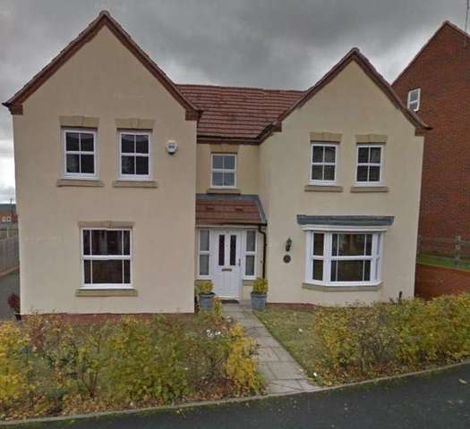  Image of 6 bedroom Detached house to rent in Ten Shilling Drive Coventry CV4 at Westwood Heath Coventry Westwood Heath, CV4 8GZ