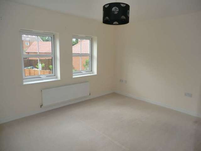  Image of 6 bedroom Detached house to rent in Ten Shilling Drive Coventry CV4 at Westwood Heath Coventry Westwood Heath, CV4 8GZ