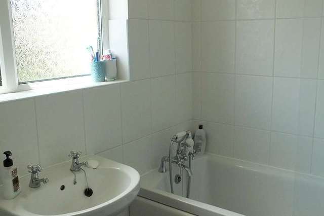  Image of 3 bedroom Detached house for sale in Conygar Road Tetbury GL8 at Tetbury Gloucestershire, GL8 8JF