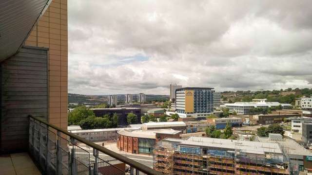  Image of 2 bedroom Apartment for sale in St. James Gate Newcastle upon Tyne NE1 at The Bar  Newcastle-upon-Tyne, NE1 4BB