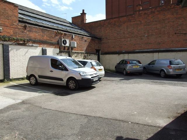  Image of 1 bedroom Flat to rent in The Coneries Loughborough LE11 at 23 Nottingham Road 7 The Coneries Loughborough, LE11 1DZ