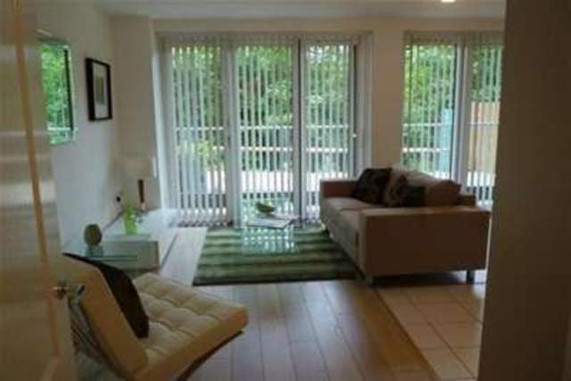  Image of 2 bedroom Flat to rent in The Rope Walk Canterbury CT1 at Canterbury, CT1 2FY