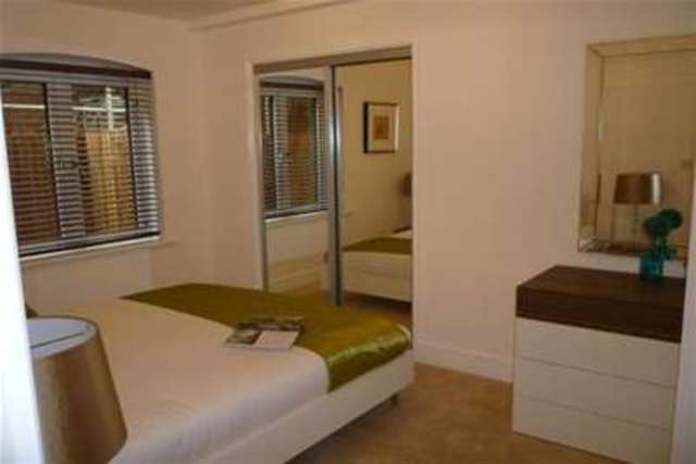  Image of 2 bedroom Flat to rent in The Rope Walk Canterbury CT1 at Canterbury, CT1 2FY