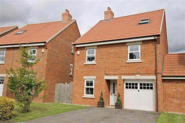  Image of 5 bedroom Detached house for sale in Robb Close Thirsk YO7 at Robb Close  Thirsk, YO7 1GG