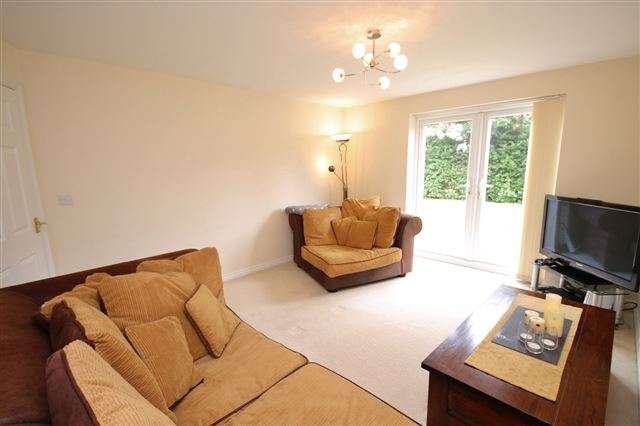 Image of 5 bedroom Detached house for sale in Robb Close Thirsk YO7 at Robb Close  Thirsk, YO7 1GG
