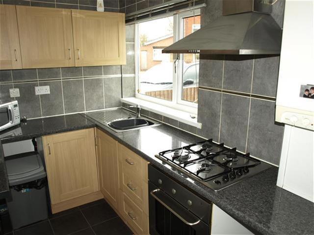  Image of 1 bedroom Maisonette to rent in Tibbats Close Quinton Birmingham B32 at Tibbats Close  BIRMINGHAM, B32 3TE