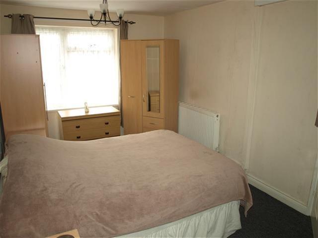  Image of 1 bedroom Maisonette to rent in Tibbats Close Quinton Birmingham B32 at Tibbats Close  BIRMINGHAM, B32 3TE