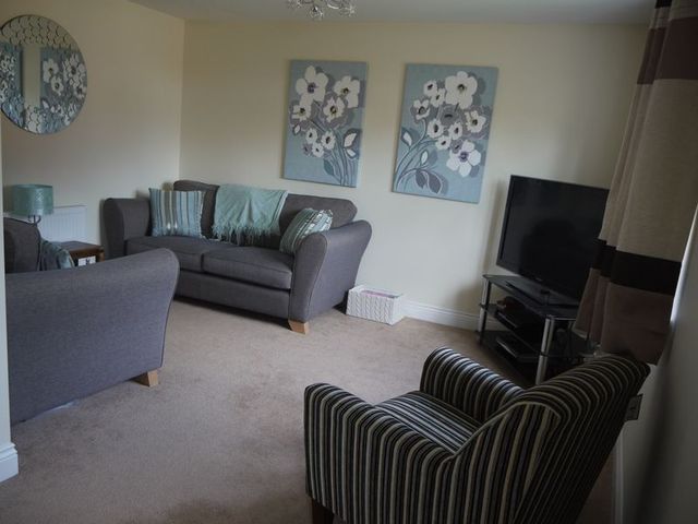  Image of 3 bedroom Detached house to rent in Elsanta Crescent Fareham PO14 at Elsanta Crescent Titchfield Common Fareham, PO14 4FS