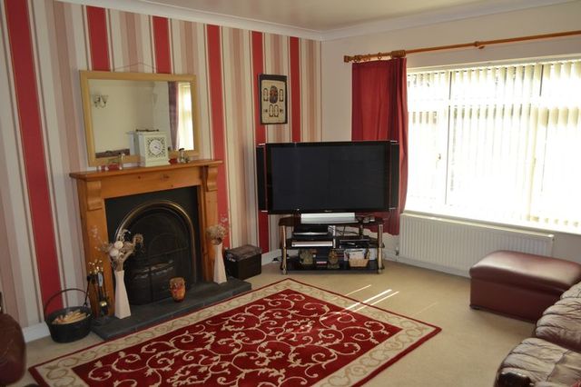  Image of 3 bedroom Detached house for sale in Top Road Worlaby Brigg DN20 at Top Road Worlaby Brigg, DN20 0NJ