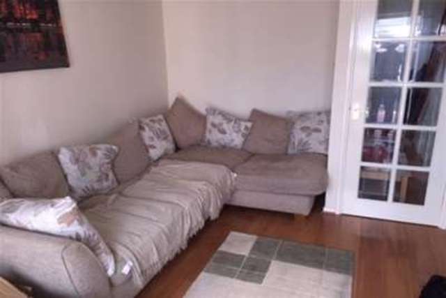  Image of 2 bedroom Terraced house to rent in County Street Totterdown Bristol BS4 at Bristol, BS4 3AG
