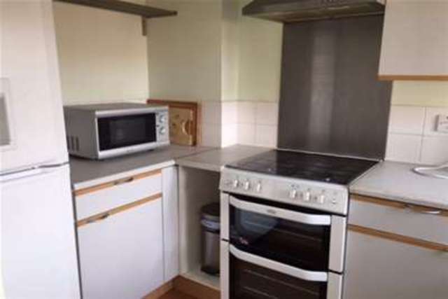  Image of 2 bedroom Terraced house to rent in County Street Totterdown Bristol BS4 at Bristol, BS4 3AG