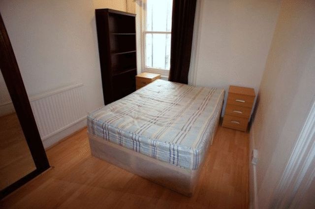  Image of 5 bedroom Flat to rent in Tower Bridge Road London SE1 at 63 Tower Bridge Road  London, SE1 4TL