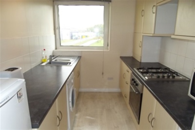  Image of 2 bedroom Flat to rent in Townmill Road Glasgow G31 at Dennistoun Glasgow Glasgow, G31 3EU