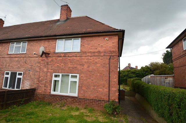  Image of 3 bedroom Terraced house to rent in Tunstall Crescent Nottingham NG8 at Tunstall Crescent  Nottingham, NG8 5QX