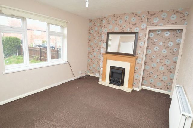  Image of 3 bedroom Terraced house to rent in Tunstall Crescent Nottingham NG8 at Tunstall Crescent  Nottingham, NG8 5QX