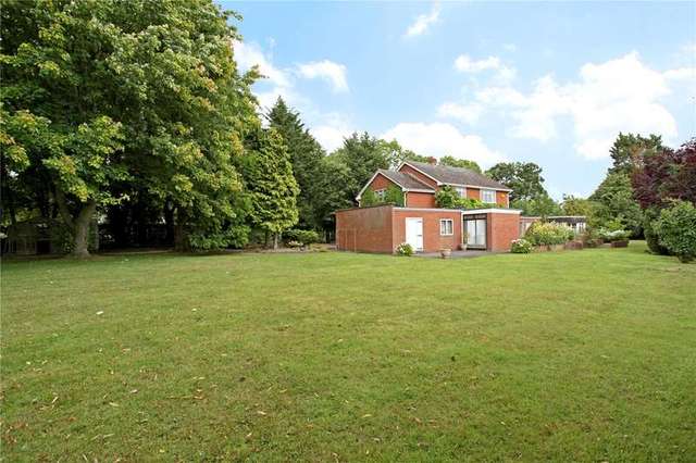  Image of Land for sale in Twyning Twyning Tewkesbury GL20 at Tewkesbury Gloucestershire Twyning, GL20 6DB