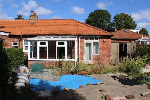  Image of 2 bedroom Detached house for sale in Vegal Crescent Englefield Green Egham TW20 at Vegal Crescent Englefield Green Egham, TW20 0QF