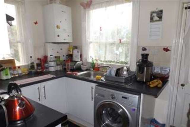 Image of 1 bedroom Flat to rent in Vernon Terrace Brighton BN1 at Brighton, BN1 3JG