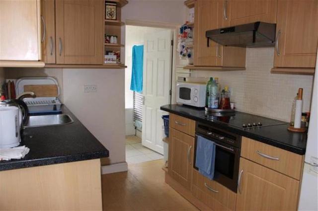  Image of 3 bedroom Detached house to rent in Vicarage Road Croydon CR0 at Vicarage Road  CROYDON, CR0 4JS