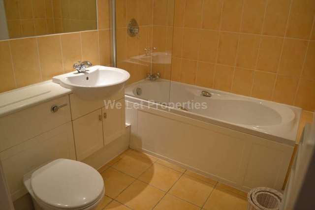 Image of 2 bedroom Apartment to rent in Whitworth Street West Manchester M1 at Whitworth Street West  Manchester, M1 5ED