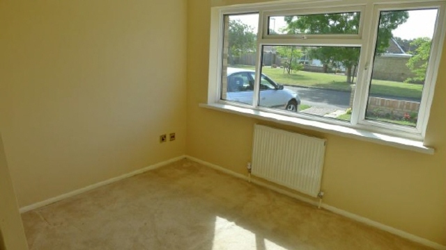  Image of 2 bedroom Bungalow to rent in Spenser Close Warsash Southampton SO31 at Warsash Southampton Warsash, SO31 9GR