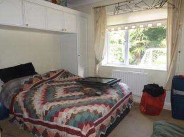  Image of Detached house for sale in Longwood Avenue Cowplain Waterlooville PO8 at Waterlooville Hampshire Cowplain, PO8 8JA