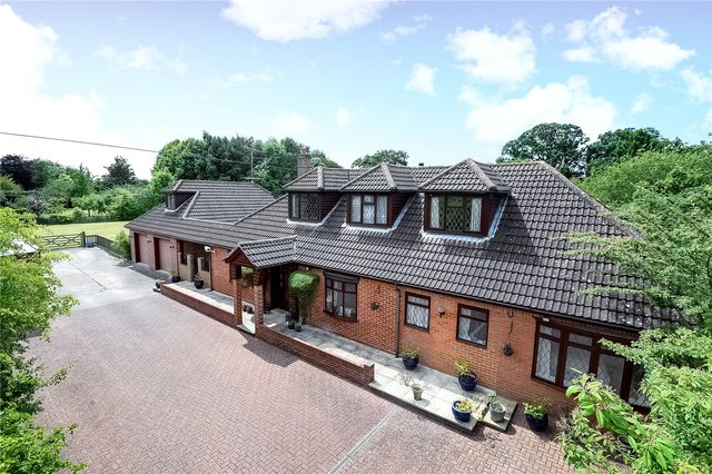  Image of 5 bedroom Detached house for sale in Wedmans Lane Rotherwick Hook RG27 at Rotherwick Hook Rotherwick, RG27 9BN