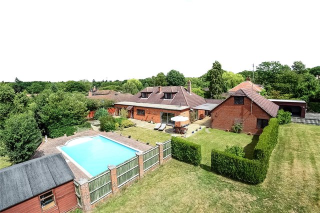  Image of 5 bedroom Detached house for sale in Wedmans Lane Rotherwick Hook RG27 at Rotherwick Hook Rotherwick, RG27 9BN
